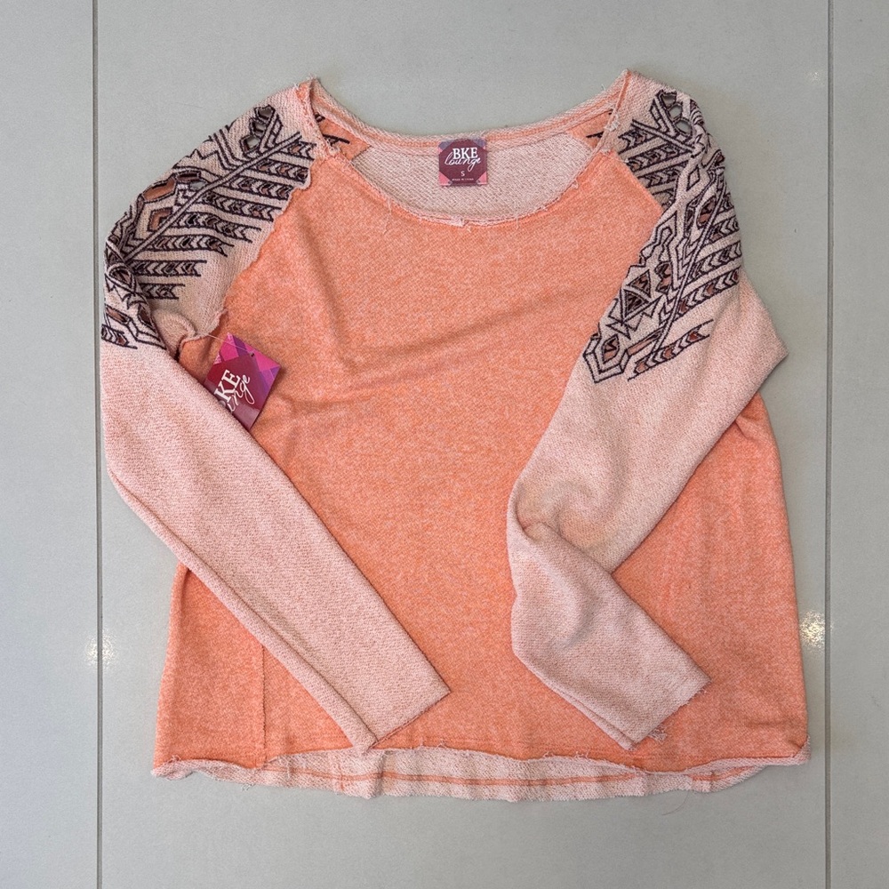 BKE Peach and Maroon Patterned Top